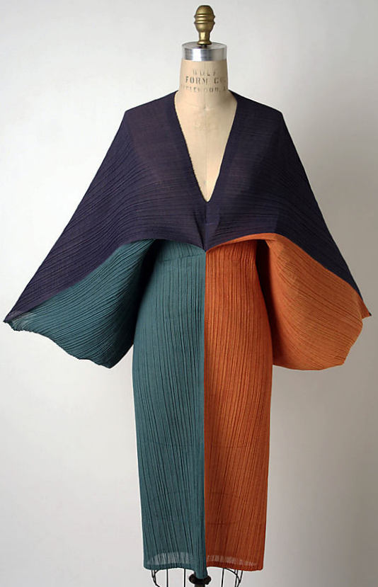 Dress,1991 by Issey Miyake (Japanese, born 1938)-2005.130.23_F